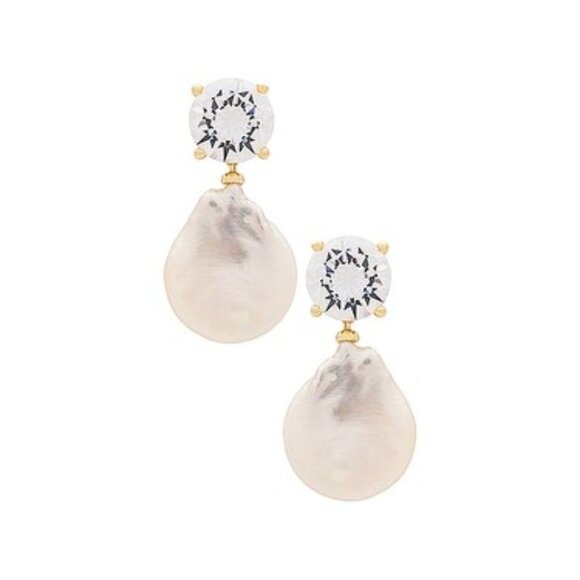 Cleo Earring in Pearl - Picture 1 of 1